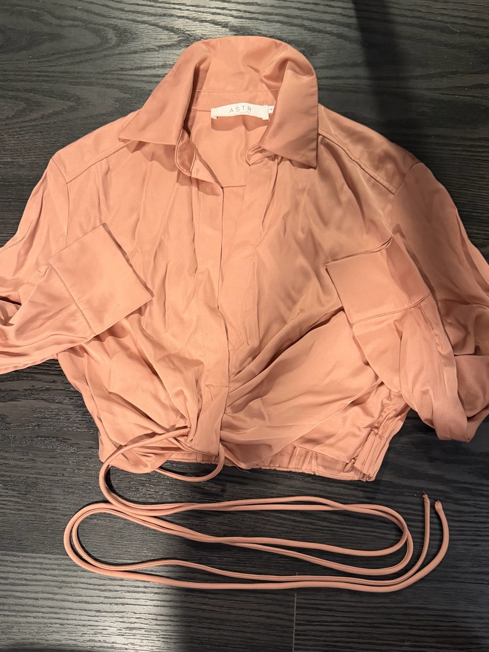 Astr Peach Tie-Waist Cropped Button Shirt